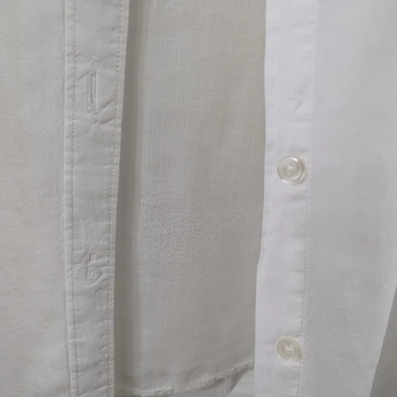 NWOT long sleeve button down M - Picture 2 of 4